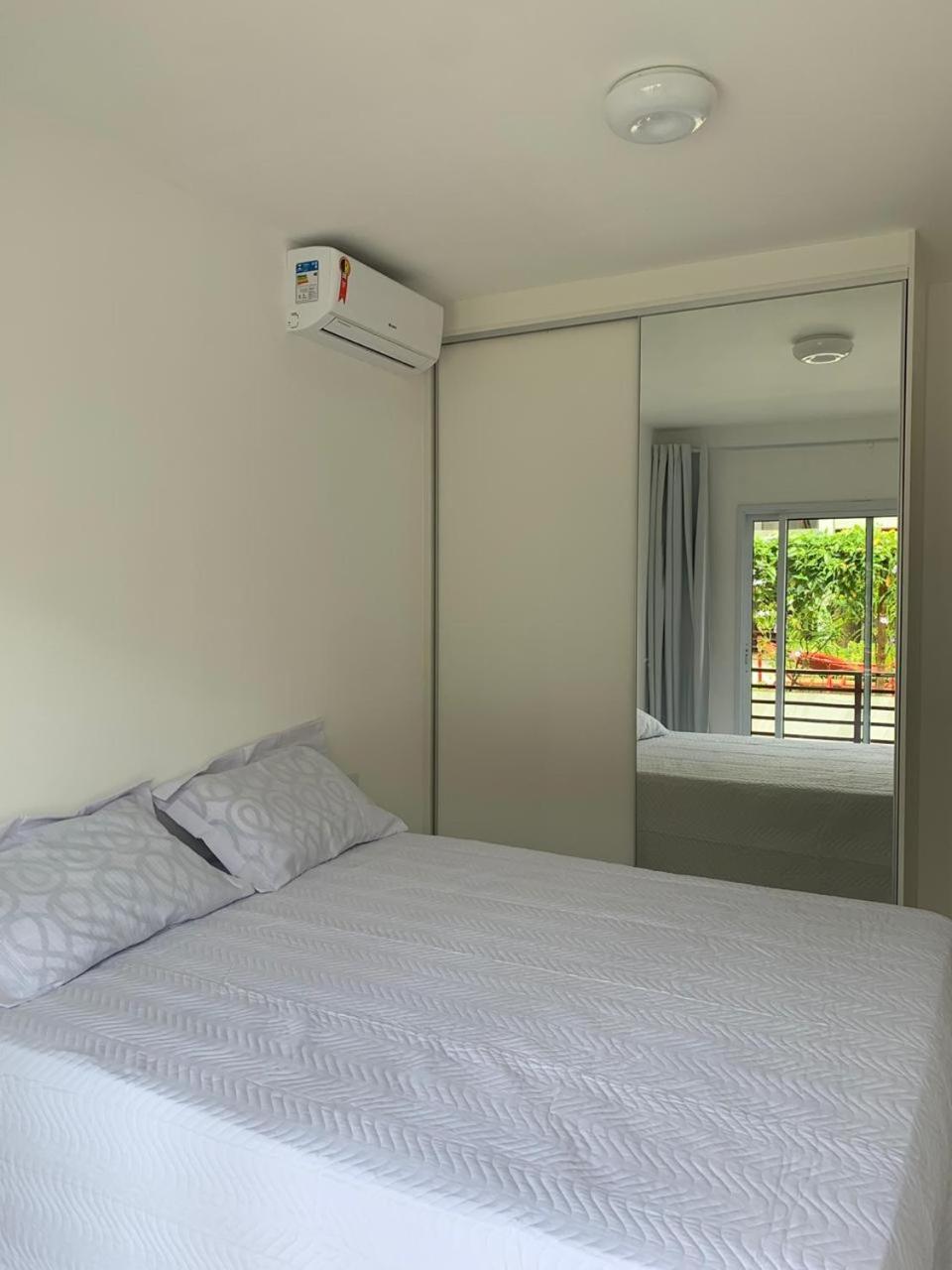 Appartement Areias de Itacimirim Pé na areia à Camassari Extérieur photo